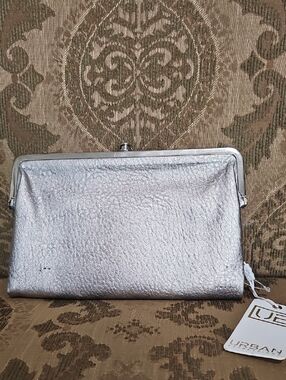 Urban Expressions Metallic Silver Frame Clutch